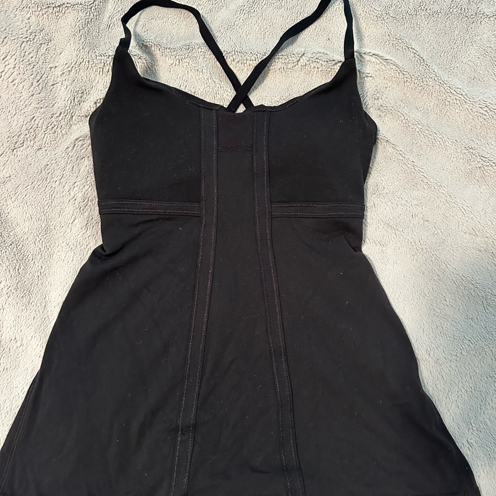 Lululemon workout tank